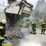 2020-06-09 Müllwagenbrand Untergrub