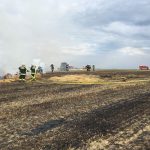 Flurbrand mit 5 Feuerwehren aus 3 Bezirken