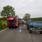 Klein-LKW gegen Traktor