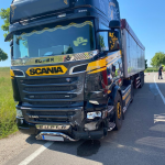 Verkehrsunfall zwischen LKW und PKW