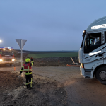 Wendemanöver eines Sattelschleppers scheitert!